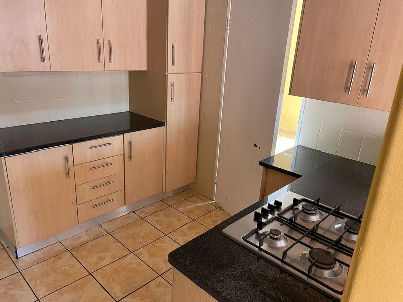 3 Bedroom Property for Sale in Southdale Gauteng
