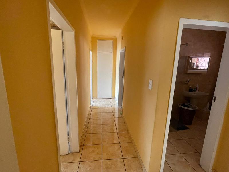 3 Bedroom Property for Sale in Southdale Gauteng