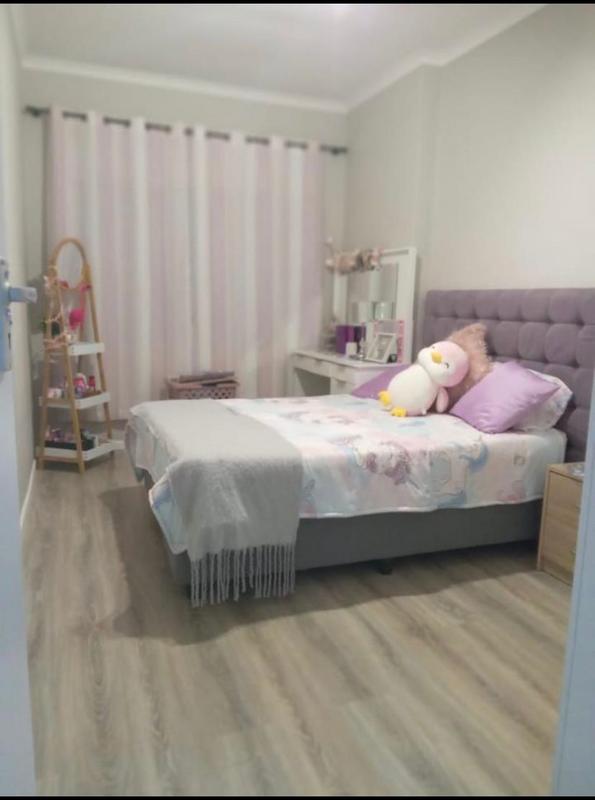 To Let 4 Bedroom Property for Rent in Weltevreden Park Gauteng