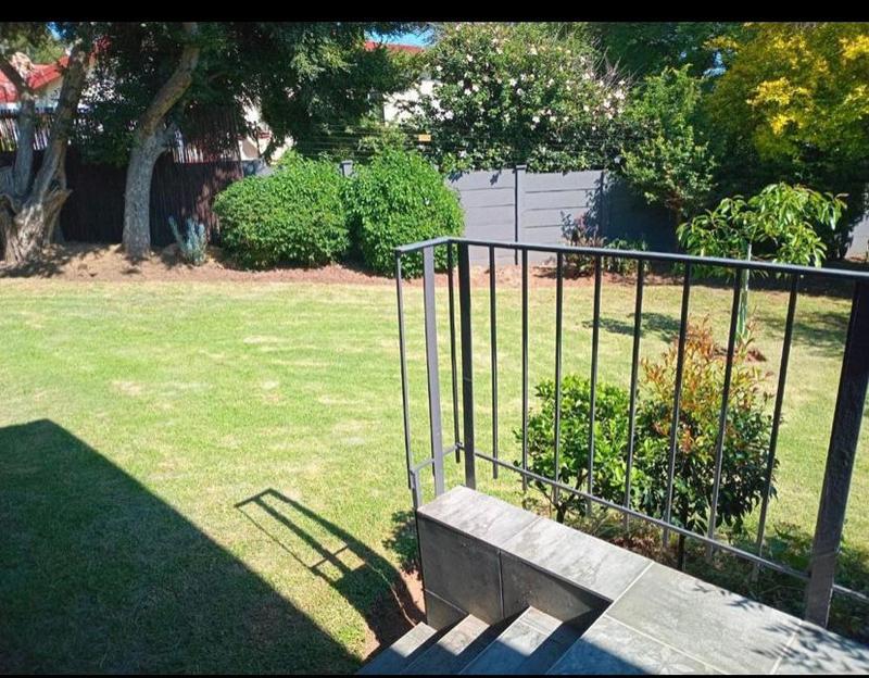To Let 4 Bedroom Property for Rent in Weltevreden Park Gauteng