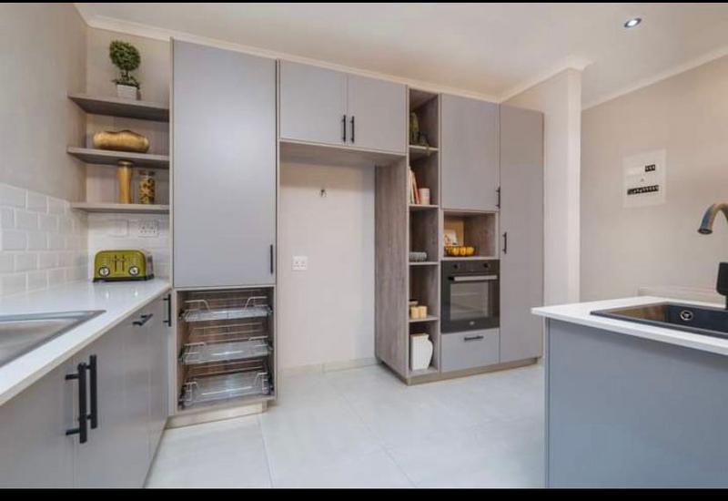 To Let 4 Bedroom Property for Rent in Weltevreden Park Gauteng