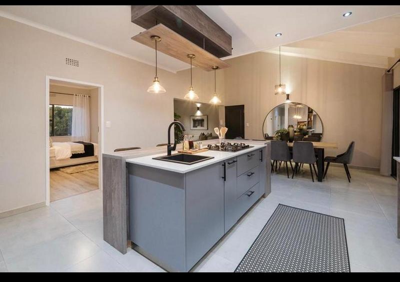 To Let 4 Bedroom Property for Rent in Weltevreden Park Gauteng