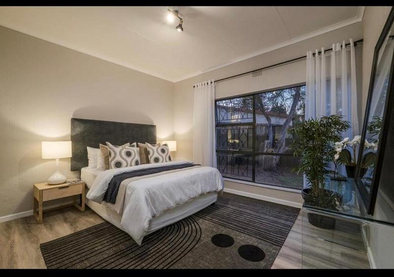 To Let 4 Bedroom Property for Rent in Weltevreden Park Gauteng