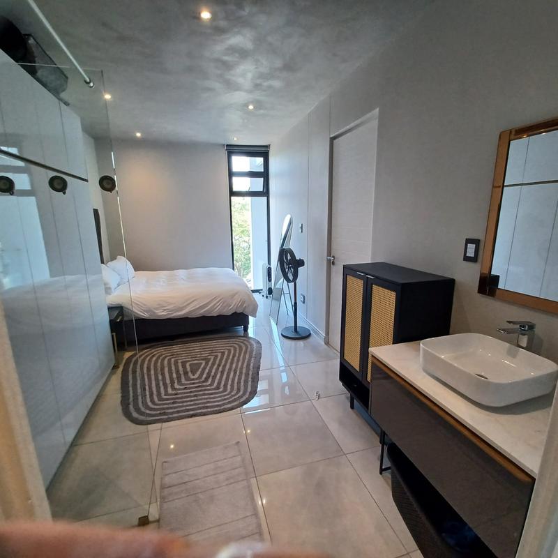 To Let 2 Bedroom Property for Rent in Houghton Estate Gauteng