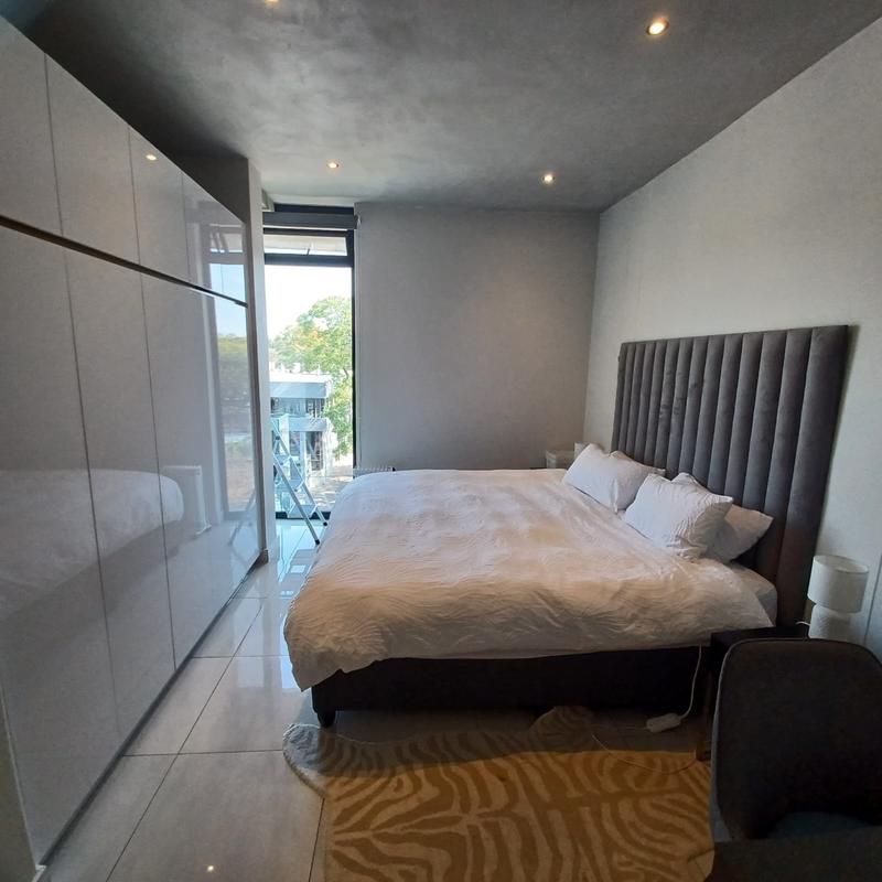 To Let 2 Bedroom Property for Rent in Houghton Estate Gauteng