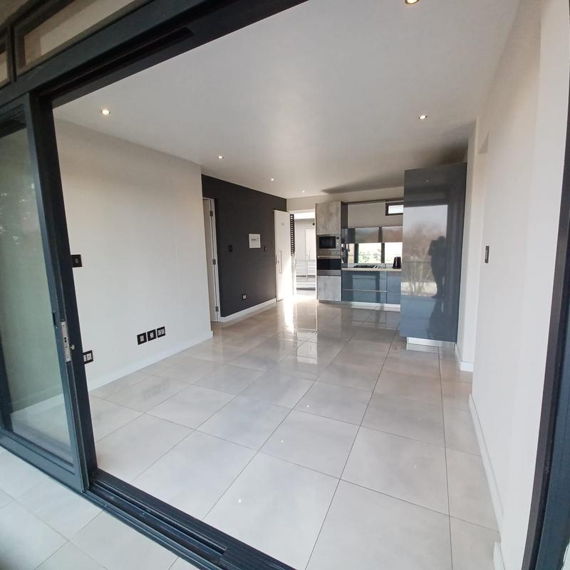 To Let 2 Bedroom Property for Rent in Houghton Estate Gauteng