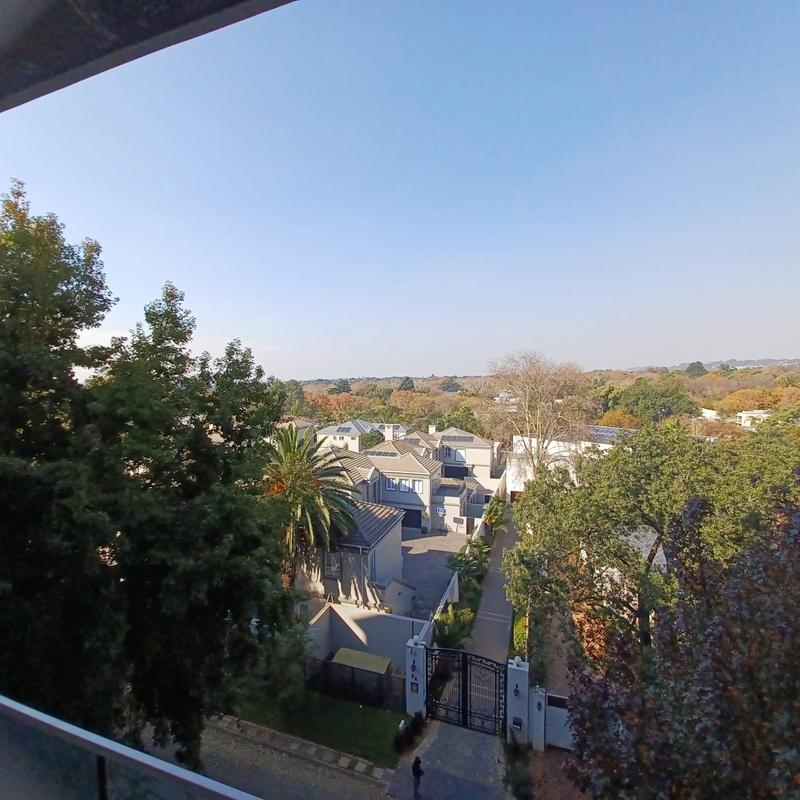 To Let 2 Bedroom Property for Rent in Houghton Estate Gauteng