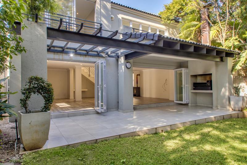 To Let 3 Bedroom Property for Rent in Dainfern Golf Estate Gauteng