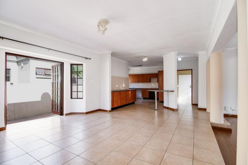 3 Bedroom Property for Sale in Douglasdale Gauteng