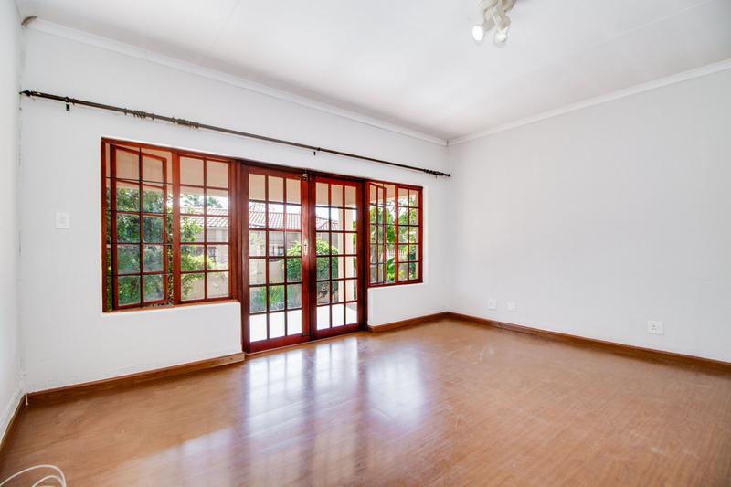3 Bedroom Property for Sale in Douglasdale Gauteng