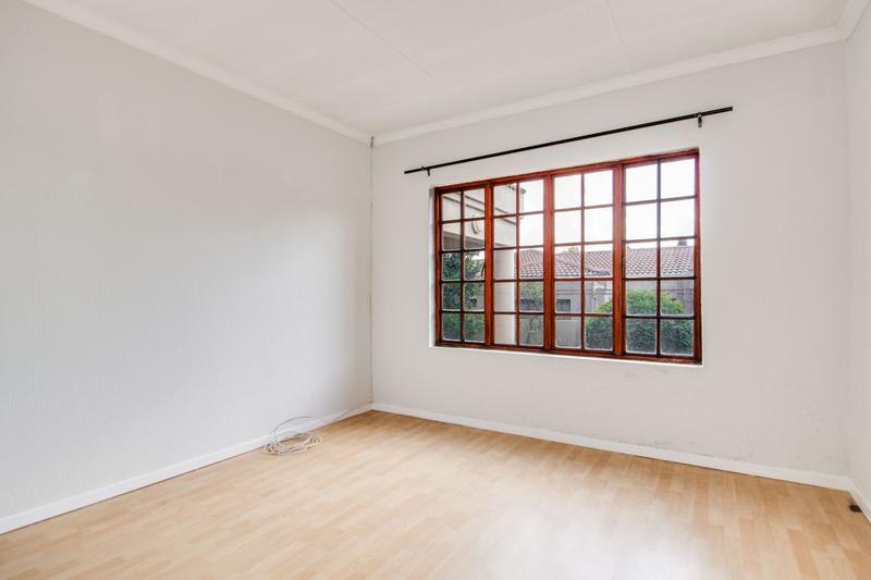 3 Bedroom Property for Sale in Douglasdale Gauteng