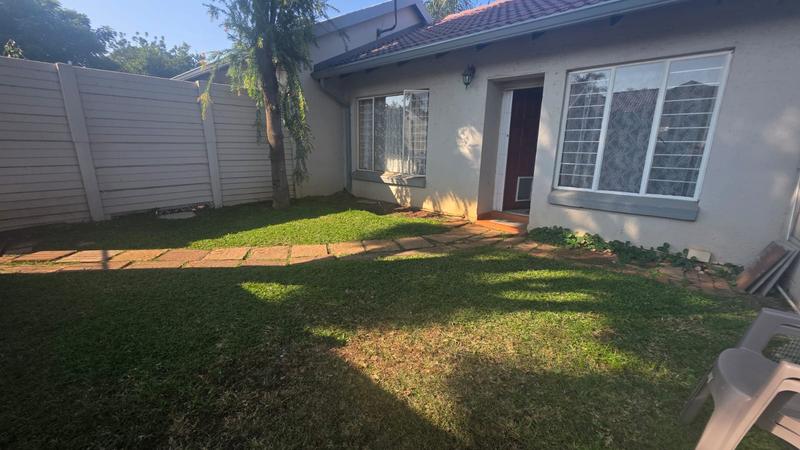 To Let 2 Bedroom Property for Rent in Rooihuiskraal North Gauteng