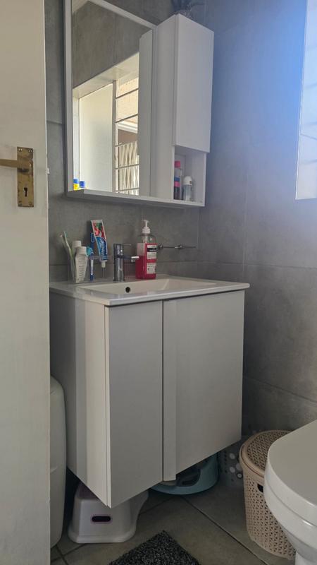 To Let 2 Bedroom Property for Rent in Rooihuiskraal North Gauteng