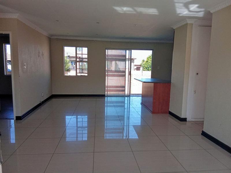 3 Bedroom Property for Sale in Halfway Gardens Gauteng