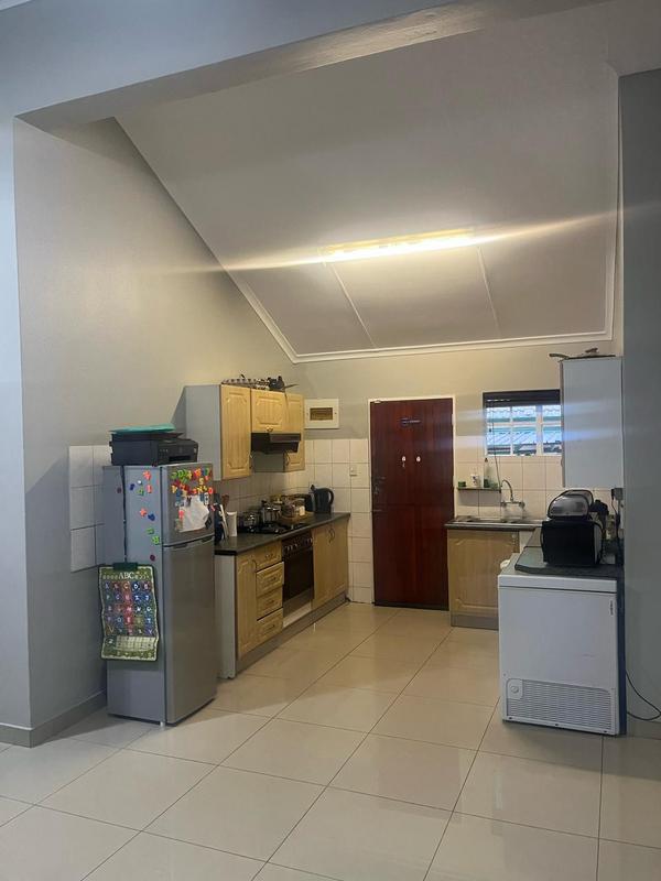 3 Bedroom Property for Sale in Halfway Gardens Gauteng