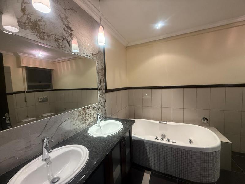 To Let 2 Bedroom Property for Rent in Sandton Central Gauteng