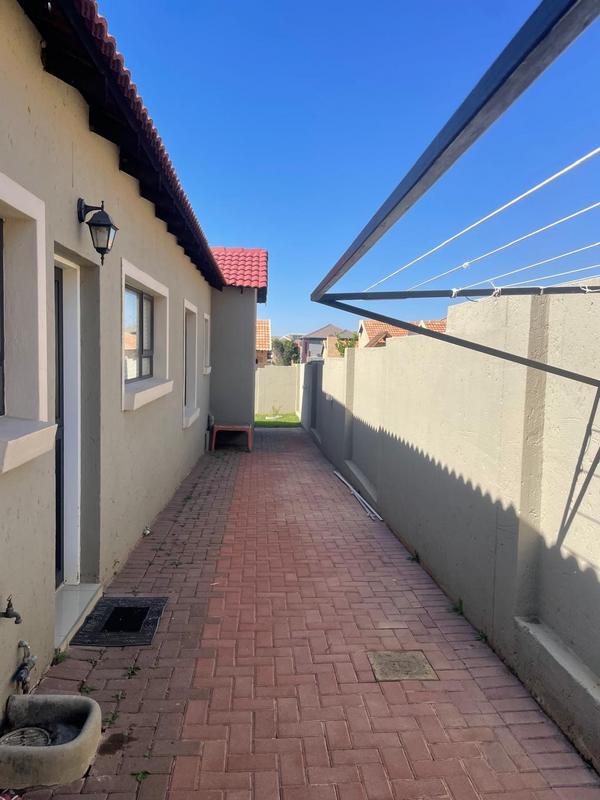 To Let 3 Bedroom Property for Rent in Centurion Gauteng