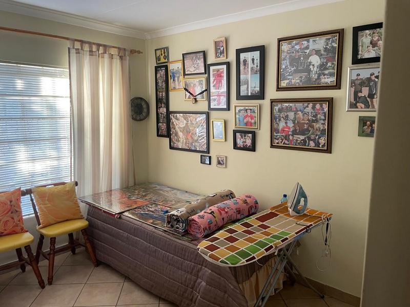 2 Bedroom Property for Sale in Sinoville Gauteng