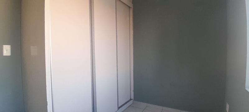 2 Bedroom Property for Sale in Fleurhof Gauteng