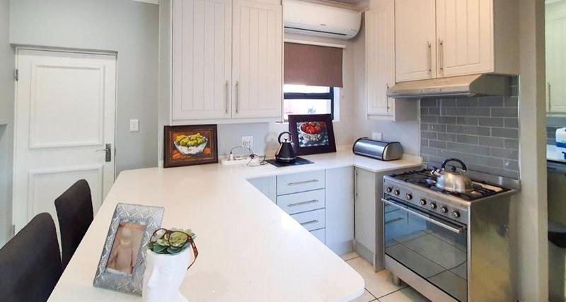 To Let 3 Bedroom Property for Rent in Heritage Hill Gauteng
