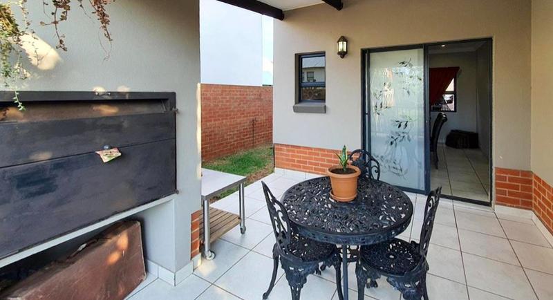 To Let 3 Bedroom Property for Rent in Heritage Hill Gauteng