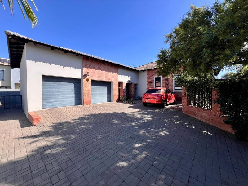 3 Bedroom Property for Sale in Midlands Estate Gauteng