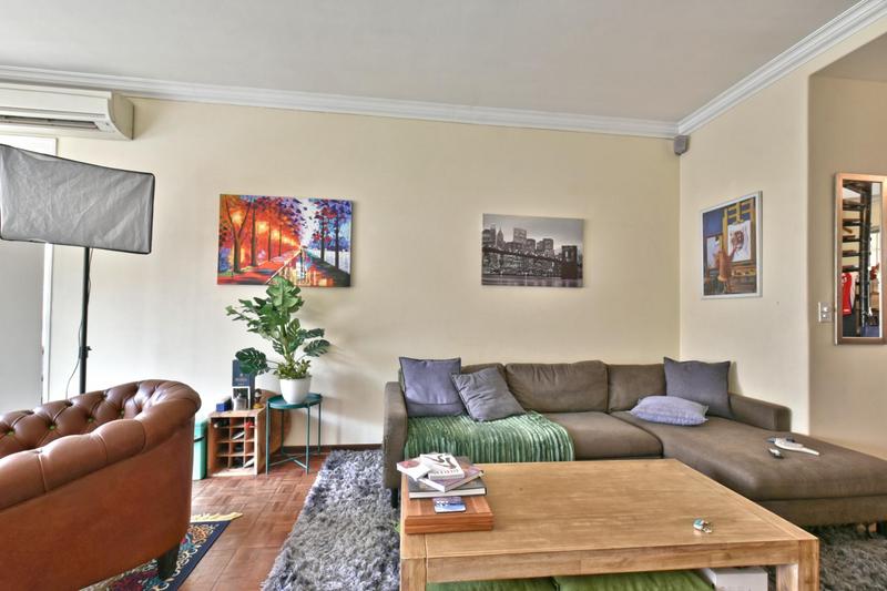 1 Bedroom Property for Sale in Illovo Gauteng