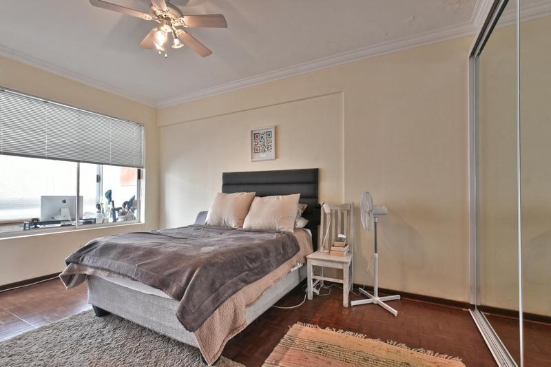1 Bedroom Property for Sale in Illovo Gauteng