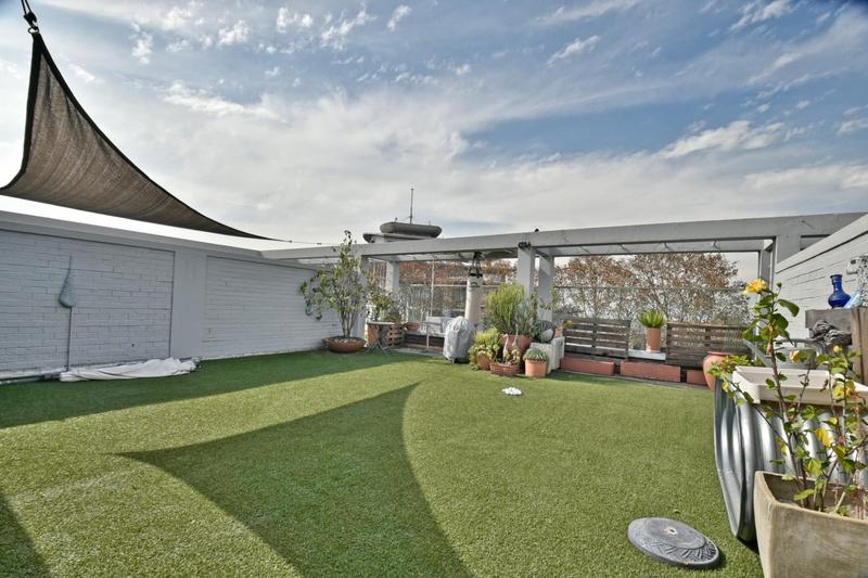 1 Bedroom Property for Sale in Illovo Gauteng
