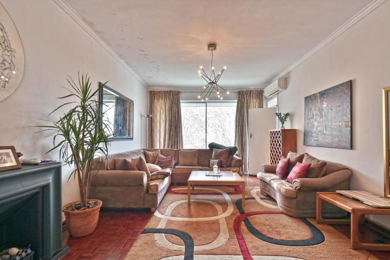 1 Bedroom Property for Sale in Illovo Gauteng