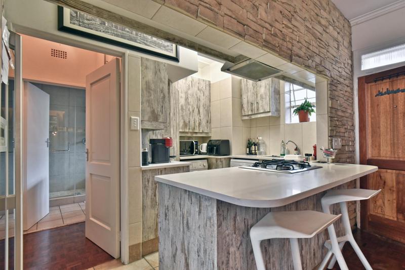 1 Bedroom Property for Sale in Illovo Gauteng