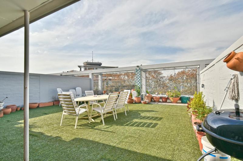 1 Bedroom Property for Sale in Illovo Gauteng