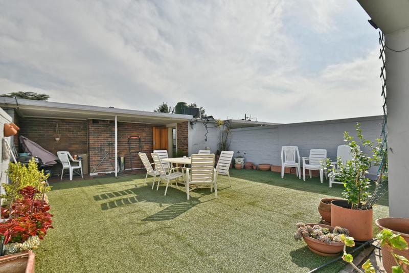 1 Bedroom Property for Sale in Illovo Gauteng