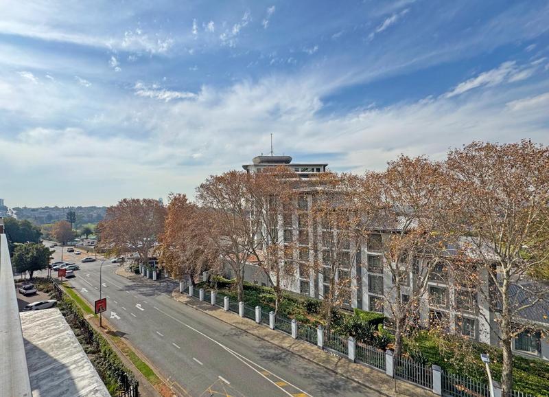 1 Bedroom Property for Sale in Illovo Gauteng