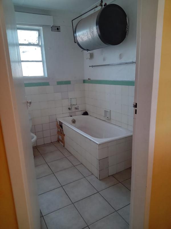 To Let 1 Bedroom Property for Rent in Jeppestown Gauteng