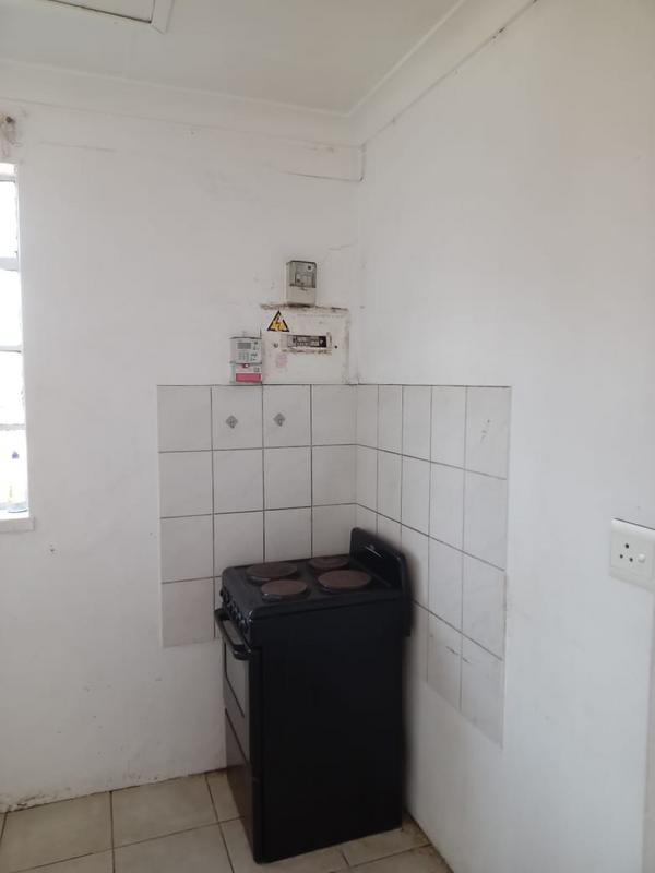 To Let 1 Bedroom Property for Rent in Jeppestown Gauteng