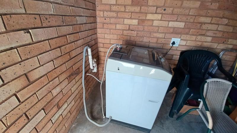 2 Bedroom Property for Sale in Montana Park Gauteng
