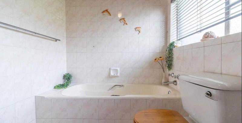 4 Bedroom Property for Sale in Randhart Gauteng