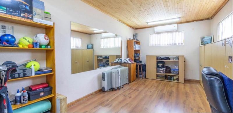 4 Bedroom Property for Sale in Randhart Gauteng