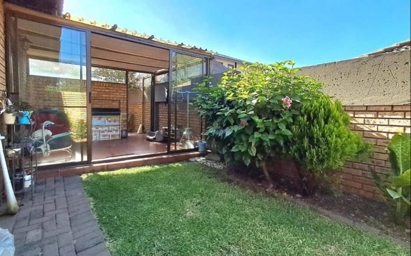 3 Bedroom Property for Sale in Raceview Gauteng