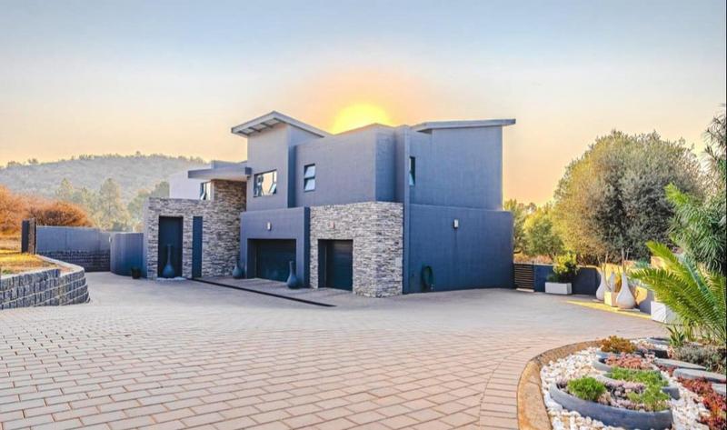 5 Bedroom Property for Sale in Eye of Africa Gauteng