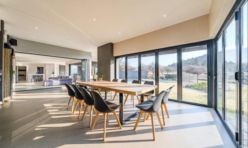 5 Bedroom Property for Sale in Eye of Africa Gauteng