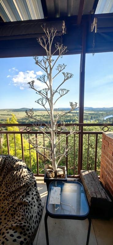 0 Bedroom Property for Sale in Vaaloewer Gauteng