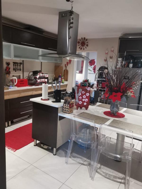 0 Bedroom Property for Sale in Vaaloewer Gauteng
