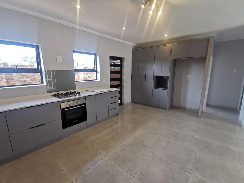 3 Bedroom Property for Sale in Kookrus Gauteng