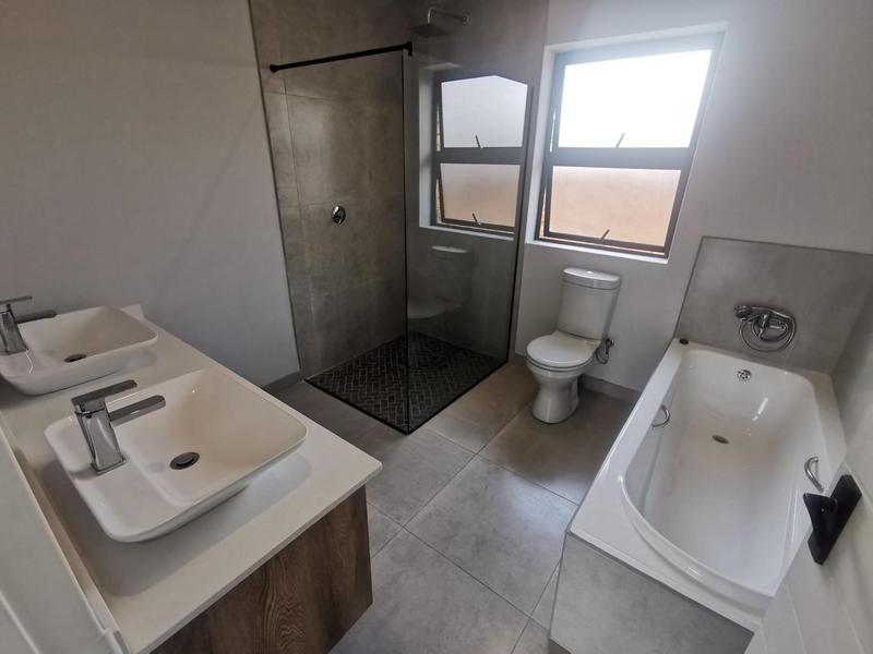 3 Bedroom Property for Sale in Kookrus Gauteng