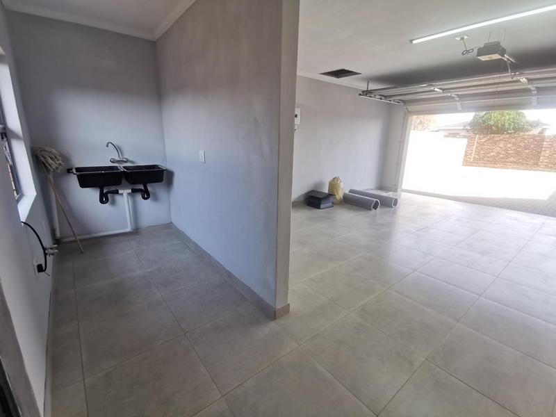 3 Bedroom Property for Sale in Kookrus Gauteng