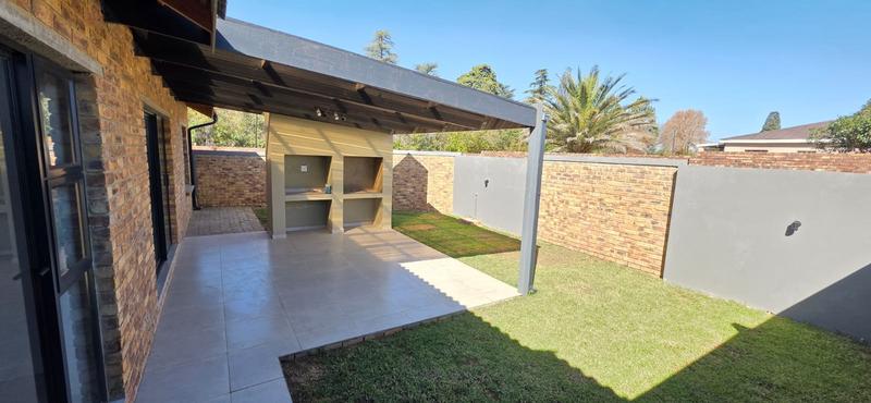 3 Bedroom Property for Sale in Kookrus Gauteng
