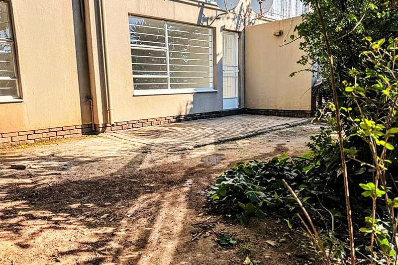 2 Bedroom Property for Sale in Bedford Gardens Gauteng