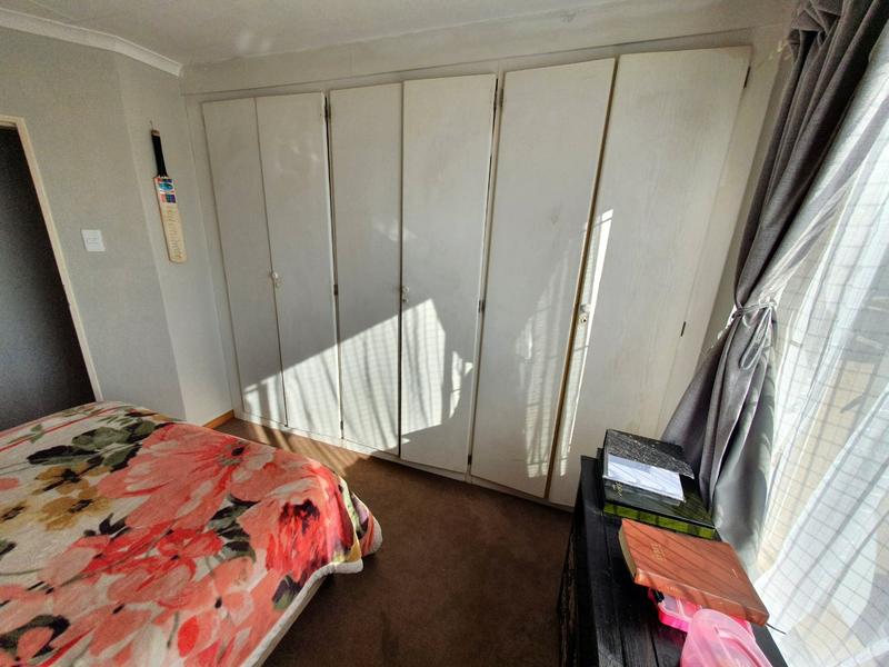 2 Bedroom Property for Sale in Dorandia Gauteng